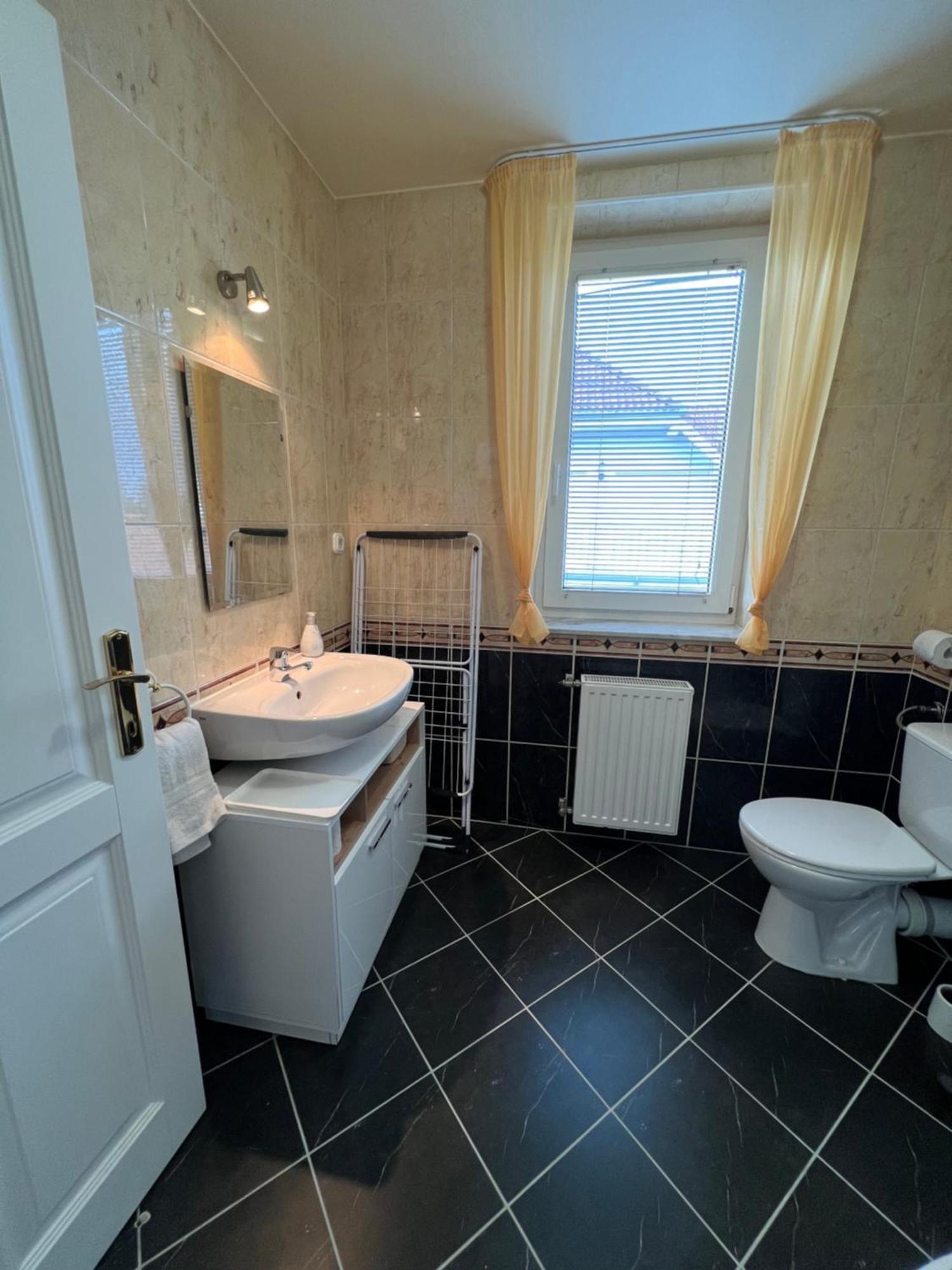 Ferienwohnung Holler Vendeghaz Bük Exterior foto